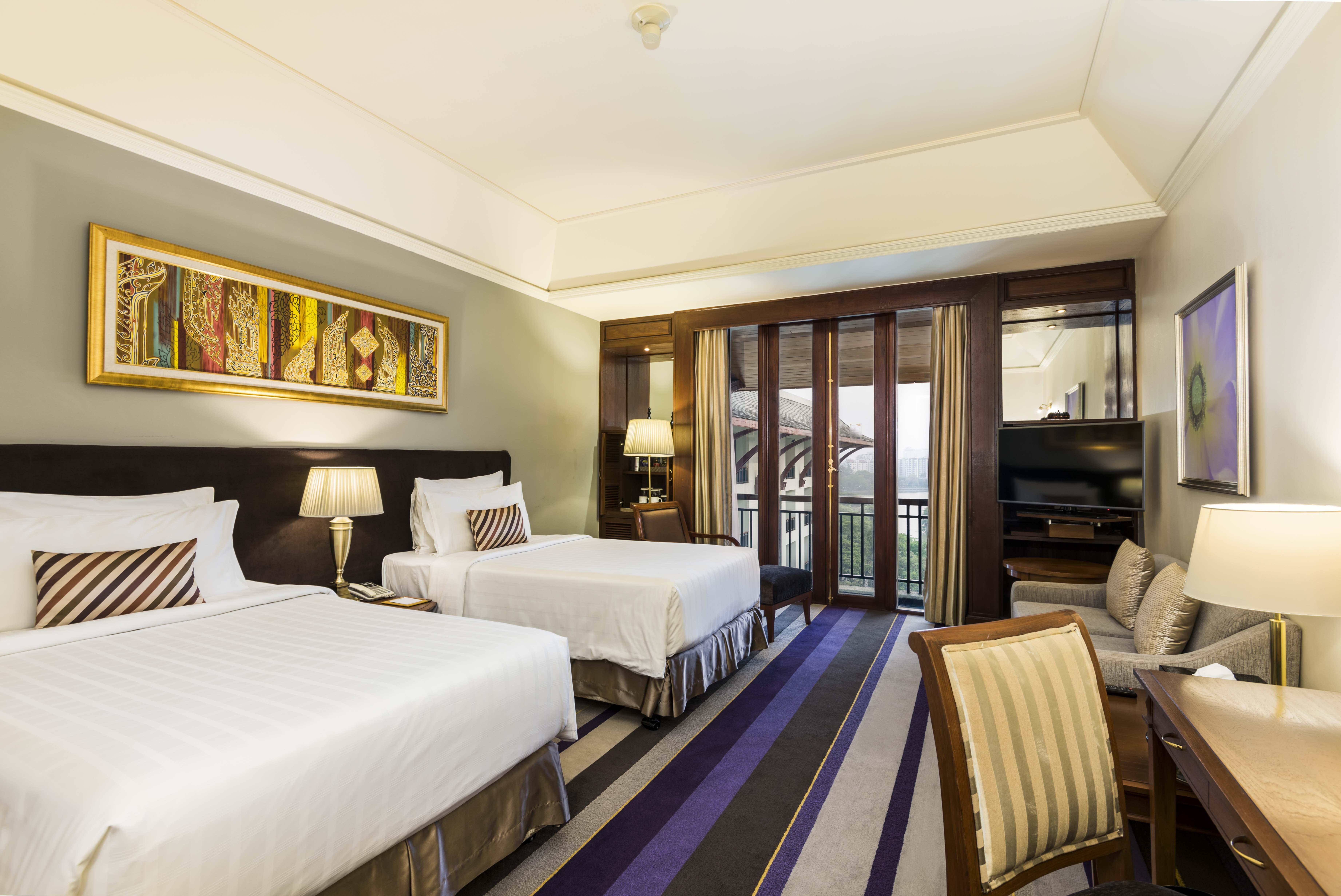 Chatrium Hotel Royal Lake Yangón Exterior foto